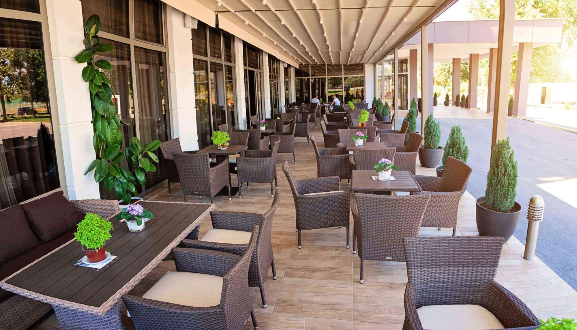 Bosphorus Hotel 阿莱克西纳茨 外观 照片